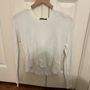 Brandy Melville hooded top. Great condition and very comfortable!